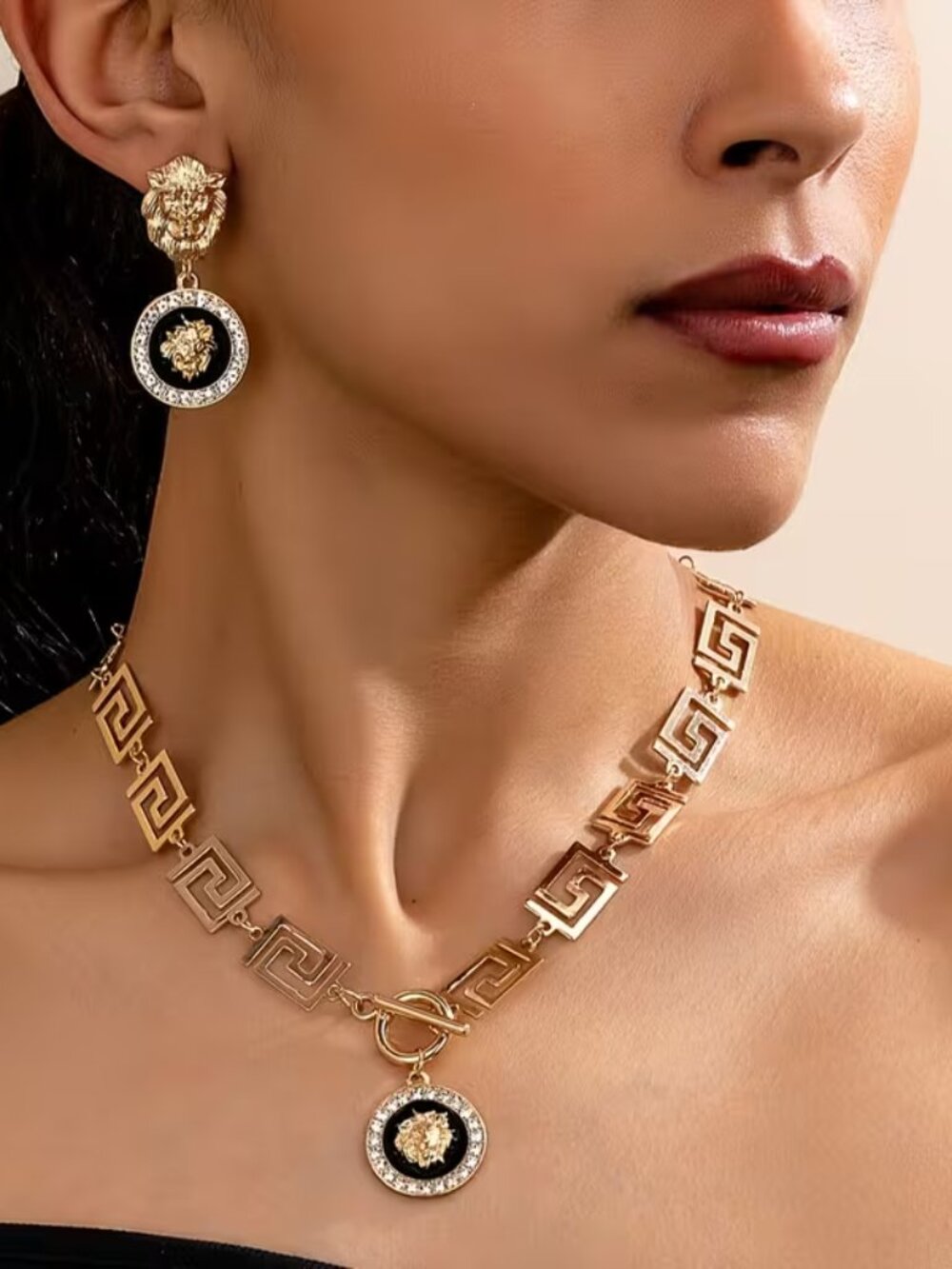 NWOT Lion Head Necklace/Earring Set